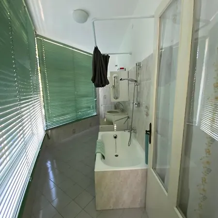 Casa Ceriolo L & E Ferienhaus Bussana Nuova